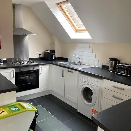 Springbank Apartment - Sleeps 4 - Pet Friendly Fort William Exterior photo