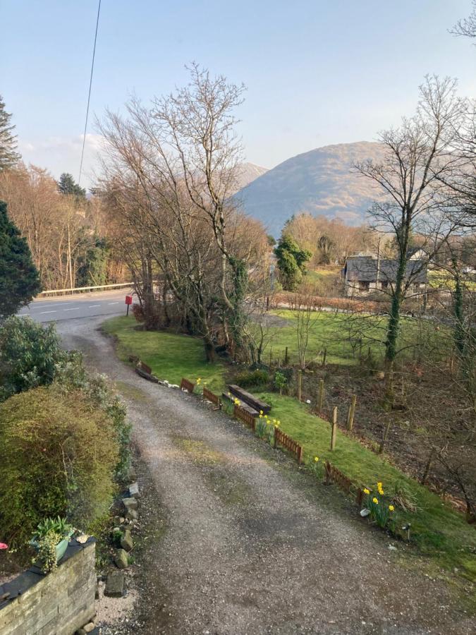 Springbank Apartment - Sleeps 4 - Pet Friendly Fort William Exterior photo
